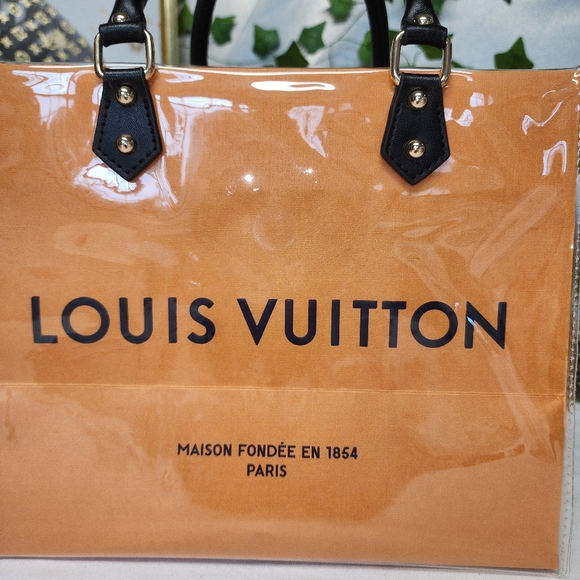 Authentic Louis Vuitton Retail Shoppiny Bag in A PVC Tote - Picture 3 of 8